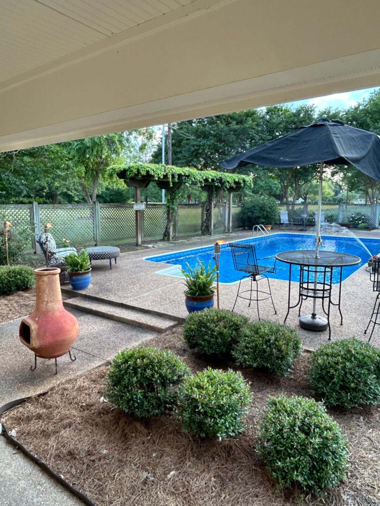 Pool House Hotel Clarksdale Exterior photo